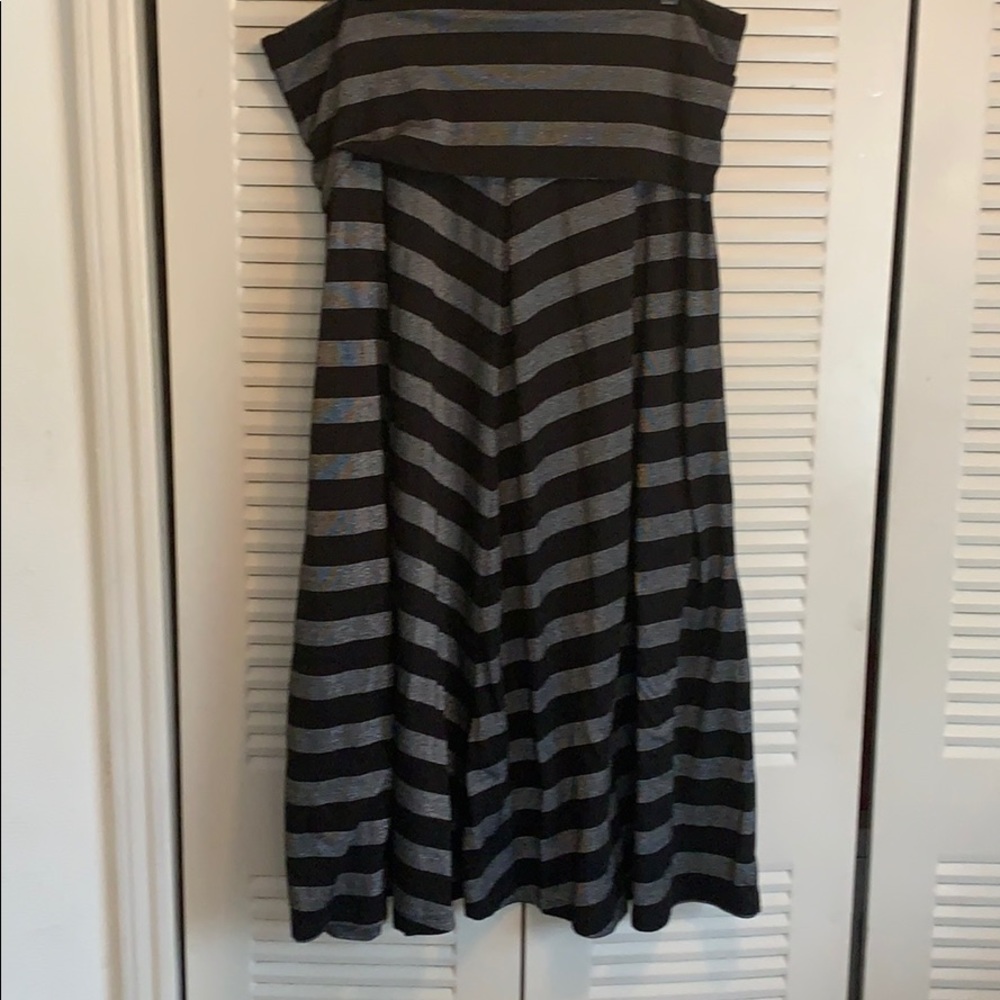 Size 18/20 Skirt by Seven7
